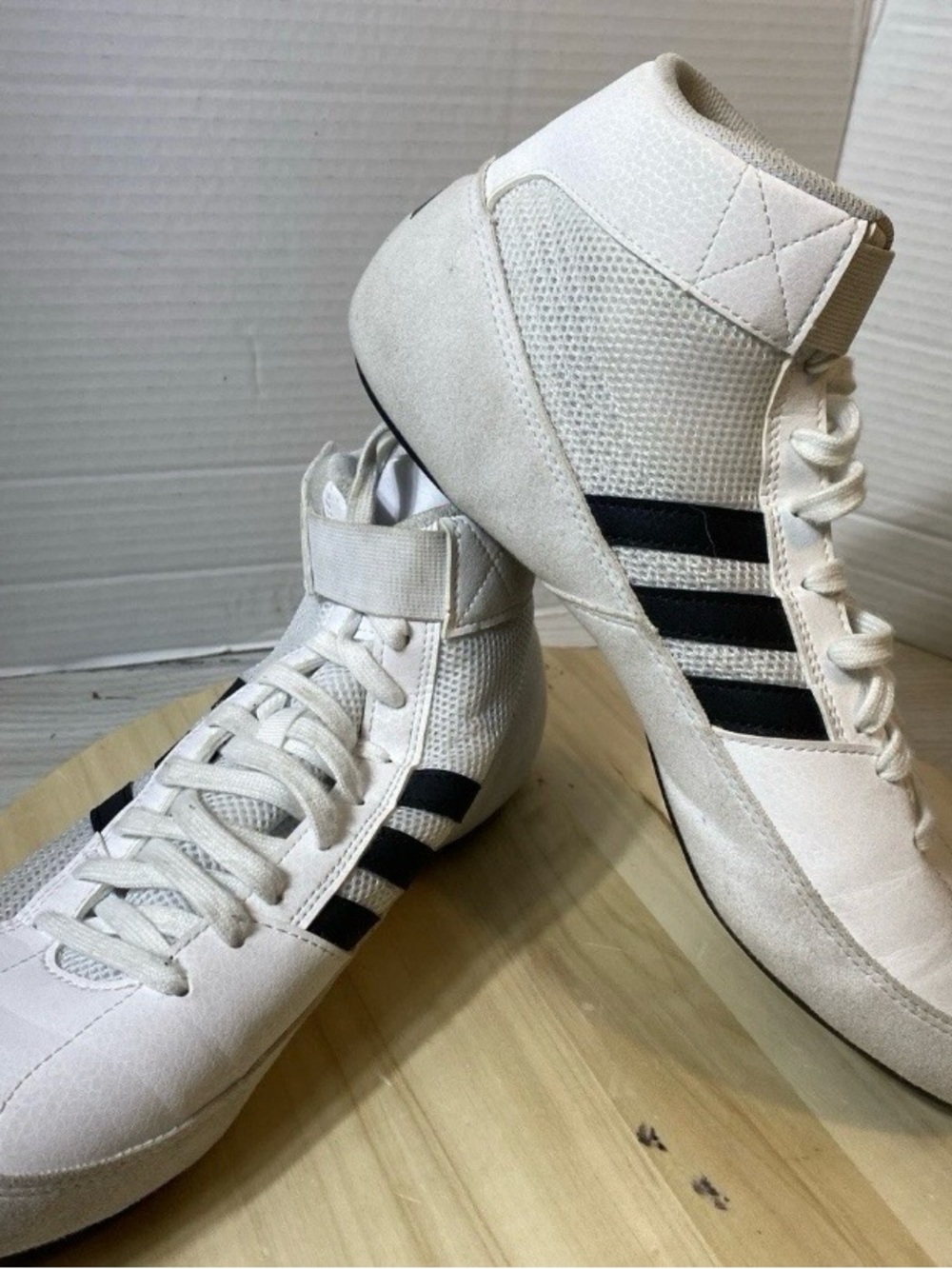 adidas Hvc Cloud White / Core Black JP6120 Men's Wrestling Shoes US 8.5 - Picture 3 of 10